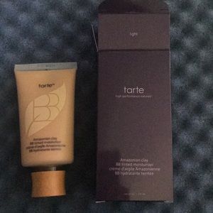 Tarte Amazonian Clay BB tinted moisturizer (Light)